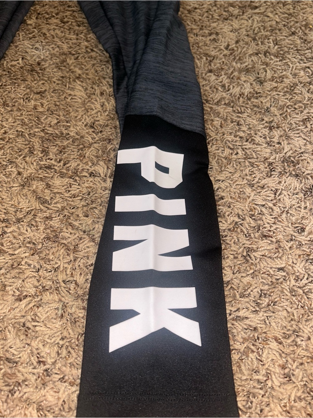 2 pair PINK Victoria Secret
ULTIMATE leggings - Picture 8 of 10